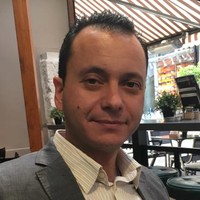 Paris Bouzianis Email