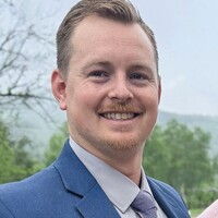 Schneider Electric Employee Dan Levesque's profile photo