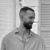Wade Kloeblen Email & Phone Number
