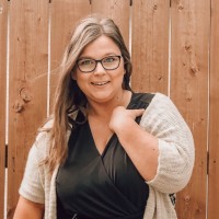 Melissa Lopushniuk Email