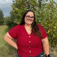 Apogee Delivery & Installation Employee Brittany Degraw's profile photo
