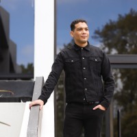Jon-Russell Davids Email