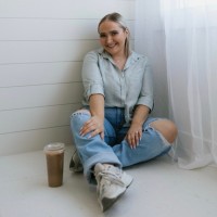 Makenna Lynn Email & Phone Number