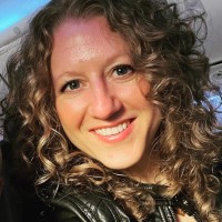 Sarah Dyer Email & Phone Number