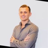 Willem Tuk Email