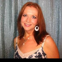 Leah Robb Email & Phone Number