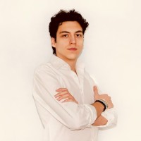 Andrej Nikolić Email