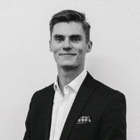 Extractive Search Employee Max Gilligan's profile photo