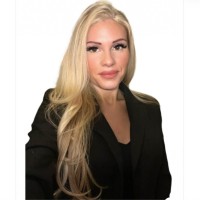 Valera Health Employee Cara Davis's profile photo