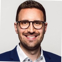 Benedikt Scherer Email