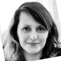 Stéphanie Guillon Email