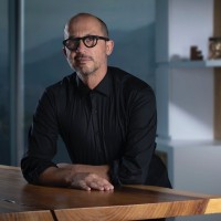 Juan Carlos Tapia Email