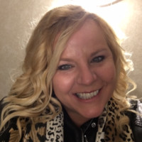 Summit Machine Tool LLC Employee Janette Powders's profile photo