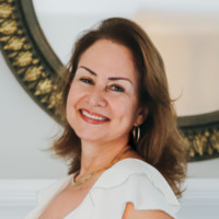 Marelu Essig Email & Phone Number