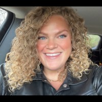 Stephanie Raabe Email & Phone Number
