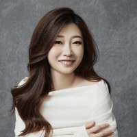 Leah Li Email
