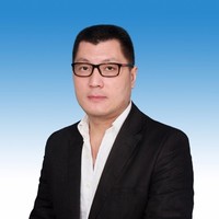 Raymond Lee Email