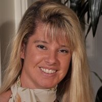 PlanetConnect Employee Diane Skurat's profile photo