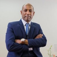 E-mail e número de telefone de Siva Veeran