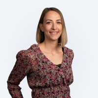 Ines Vallon Email