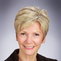 Middleton Reutlinger Employee Julie Ray's profile photo