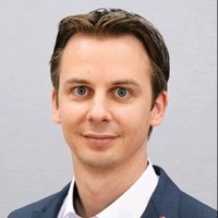 Henning Werner Email