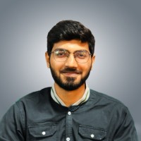 AxcelerateAI Employee Umair Ahmad's profile photo