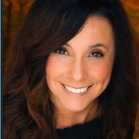 Ivy Giordano Email & Phone Number