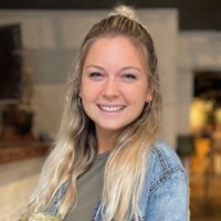 Wilson Language Training Employee Olivia Snow's profile photo