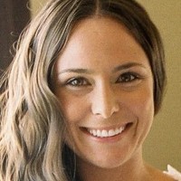 Emilie Pires Email & Phone Number