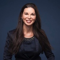Centre de chirurgie et de médecine esthétique Dre Élise Bernier Employee Elise Bernier's profile photo
