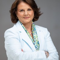 Paula Carneiro Email & Phone Number