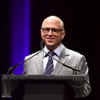 Email e telefono di Bob Berney