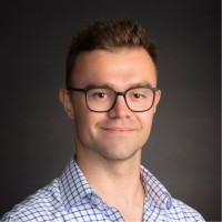 Lukas Hackl Email