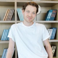 Nicholas Hahn Email & Phone Number
