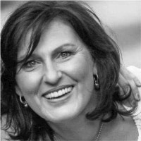 AdQuipment medical b.v. Employee Irma Damhuis's profile photo