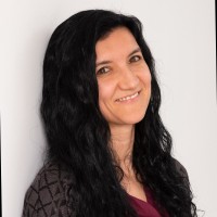 Mara Rodrigues Email