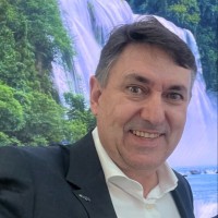 Leovaldo Araújo Email & Phone Number