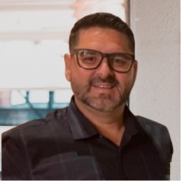 Rafael Romão Email