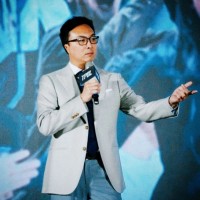 Larry Chi Email & Phone Number