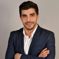 Adrián Lamana Email