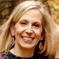 Lori Lipscomb Email & Phone Number