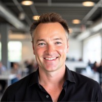 Lone Star Funds Employee Nick Beevers's profile photo