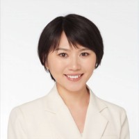 Vicky Li Email