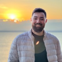 Luiz Oku Email