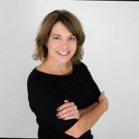 Betsy Bray Email & Phone Number