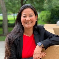 E-mail e número de telefone de Simone Suetsugu