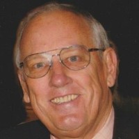 Backstage Employee Robert Windeler's profile photo