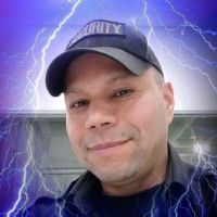 Lester Peña Email