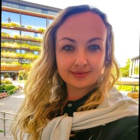 Knewin Employee Ana Godoi's profile photo